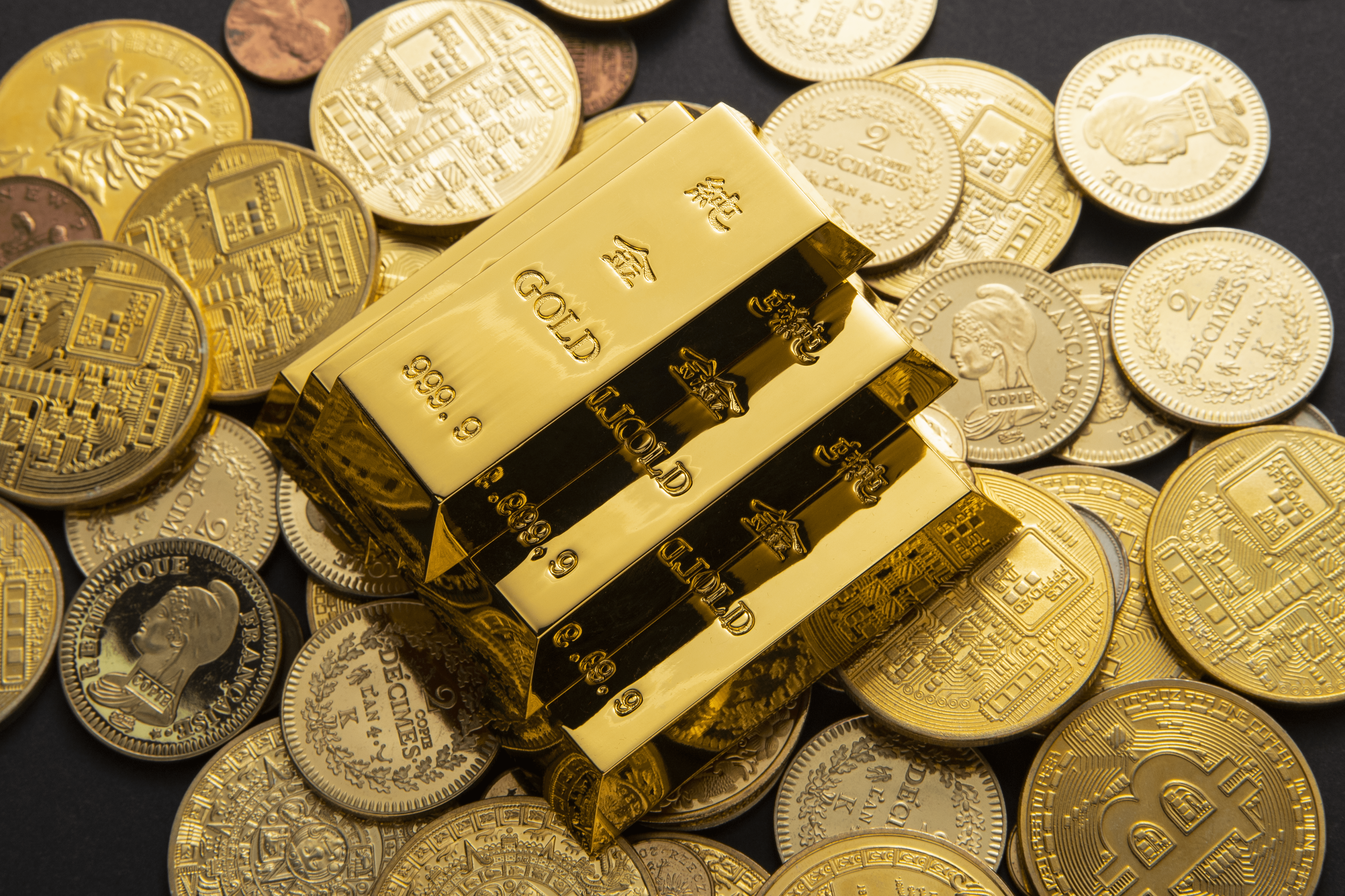Gold Bars vs Fixed Deposits: Which Is Better for Your Child’s Financial Security?